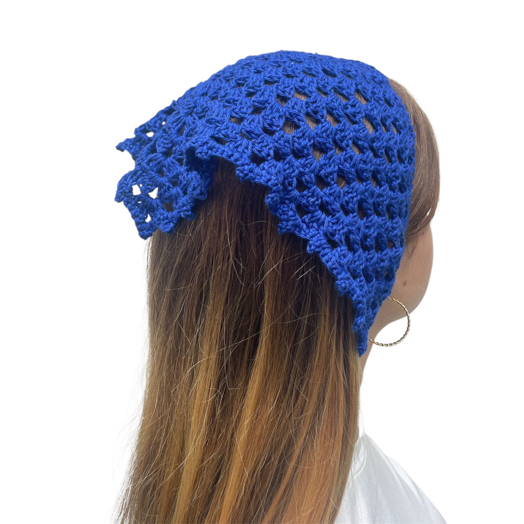 Bandana tejida a crochet – Hecha a mano.